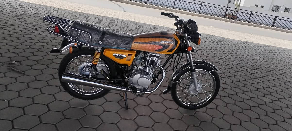 سلام عليكم دراجه نامه شلامجه مديل ٢٣ أوراق اصولي الدراجه مكفوله كفاله عامه الدراجه مخزونه النضافه شوفت عينك واحله بعد من الصور تجي وتشوف بعينك شراي يراسلني اويتصل مو شراي لاتراسل ولا تواعد تره اسعارهن معروفه مكاني ديوانية ***********
