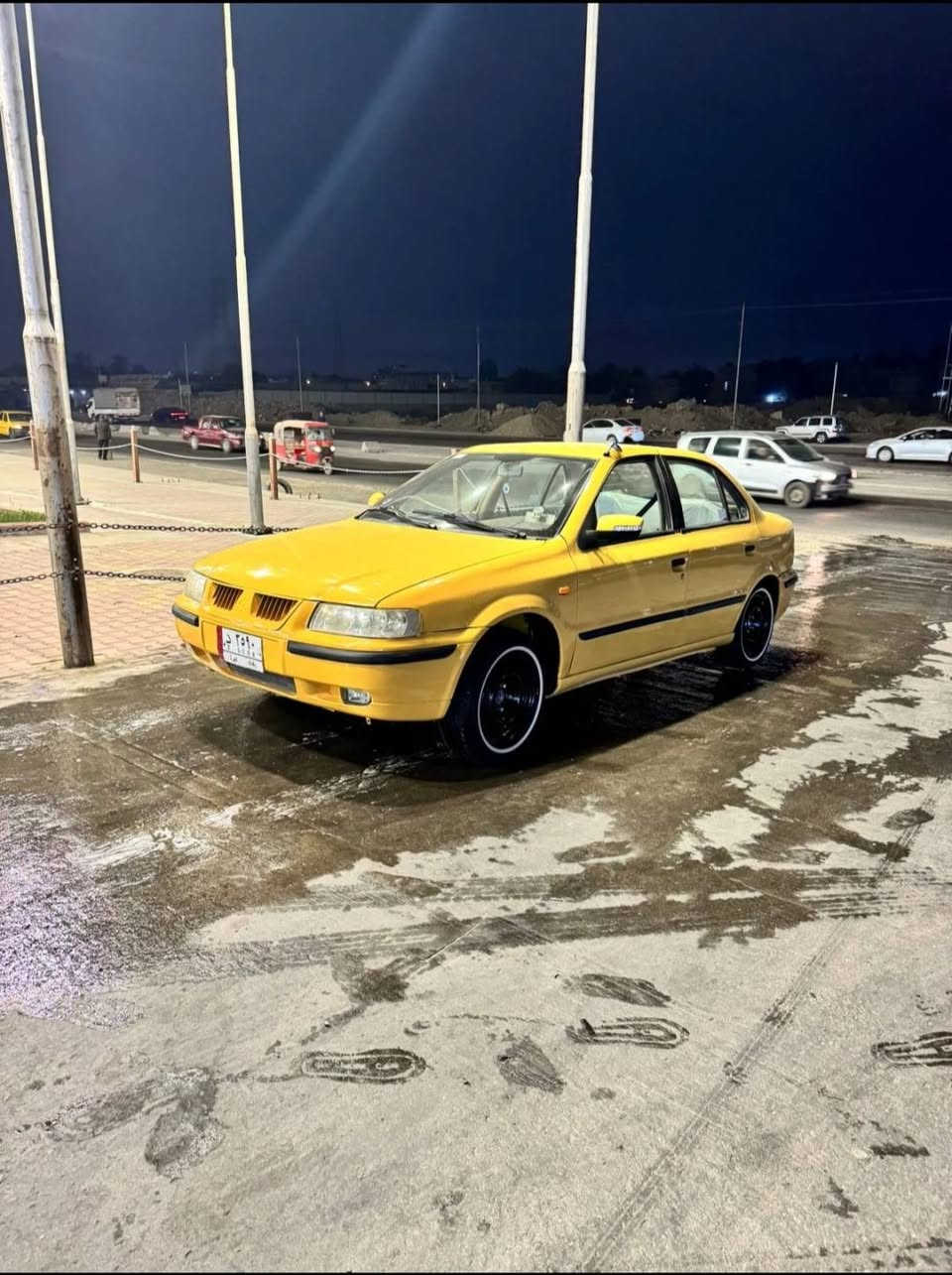 سلام عليكم سمند 11 بيه تعمير دوس وهلال واحد فقط سياره مصفره هيئه وغرامه والسنويه  ال31 تخم تاير جديد+صدر خلفي جديد سياره مرتبه وحلوه تجي وشوف بغداد الشعب وسعر35وبيه مجال حك جيه ما متواجد ع انترنت هاذ رقمي وني خادم ***********
