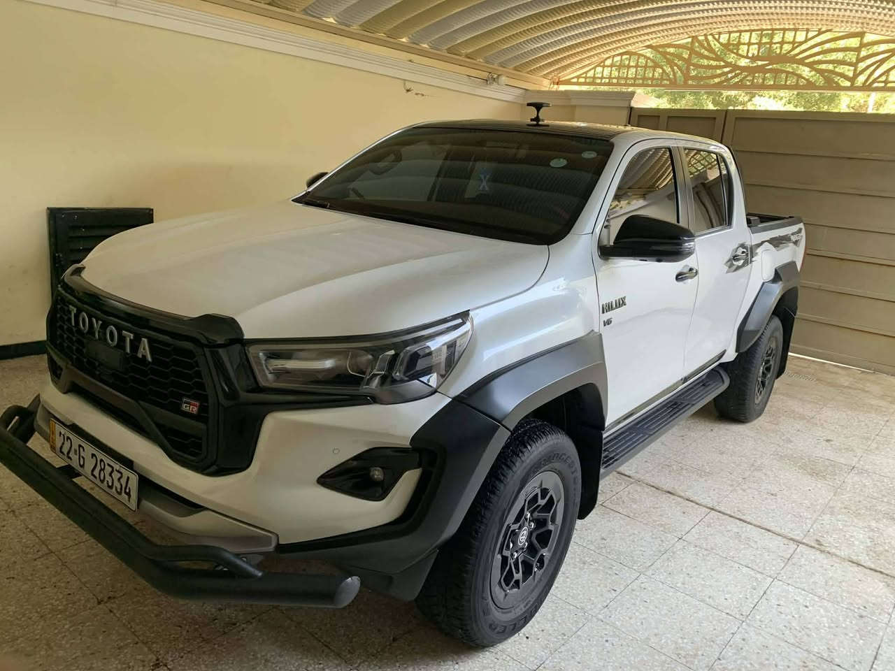 سلام عليكم عندي سياره البيع بيكم فورويل جي ار 6سلندر نفخ سياره جديده وحلوه ماشيه 32 ألف رقم أربيل كير واتماتيك سياره سعودي ام لمنفاخ عنوان بغداد ولشراي يتصل على رقم ***********
