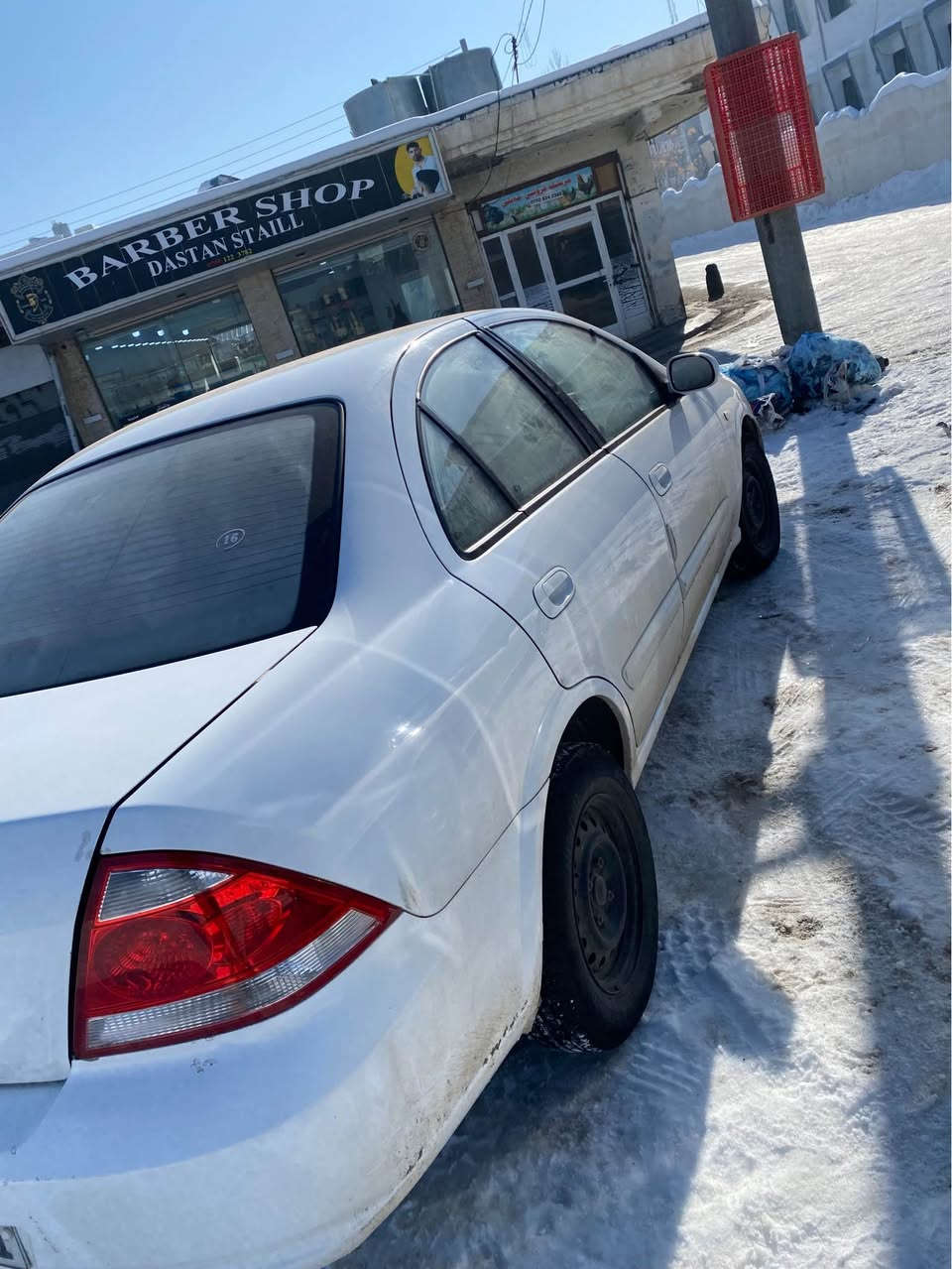 نیسان سەنی ٢٠١١ بێ بۆیاخ گێڕو مەکینەی بەشەرت گێڕ عادی  چوار جام کارەبا کەلەو عەینەک و فۆرمیکا سەنەوی تازەیە تا ٢٠٢٨ بەشەرتی تەحویلو غرامە  شوین پێنجوین .***********
*********** بنجوين, السليمانية
