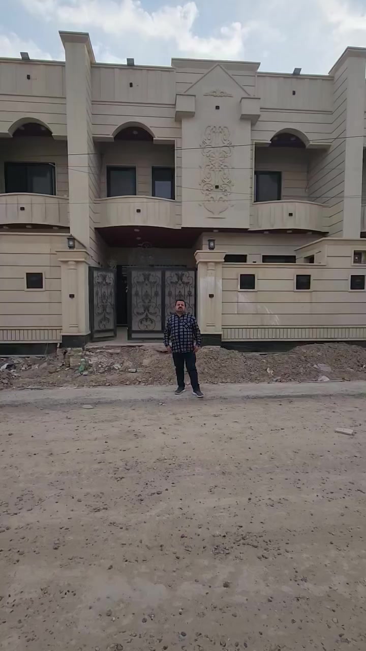 بيت للبيع تكريت الظباط من ارقى الاماكن للسكن المساحه ٢٠٠ متر اربع غرف نوم مطبخ هول استقبال حجر فول السعر ١٩٥ وبي مجال للاستفسار ***********
