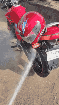 سلام عليكم دايوان للبيع كمله رقم وسنويه رقمها وسط موديل 2014دراجه خير من الله كلها شغالن ليت كدام دبل شير يمين ياسار سلف شرط نكره ما عيزها بس جملق كدام وبقي تفصيل 
رقم ***********
مكاني وسط صويره 
السعر مليون وبيها مجال
خاص مفتوح
