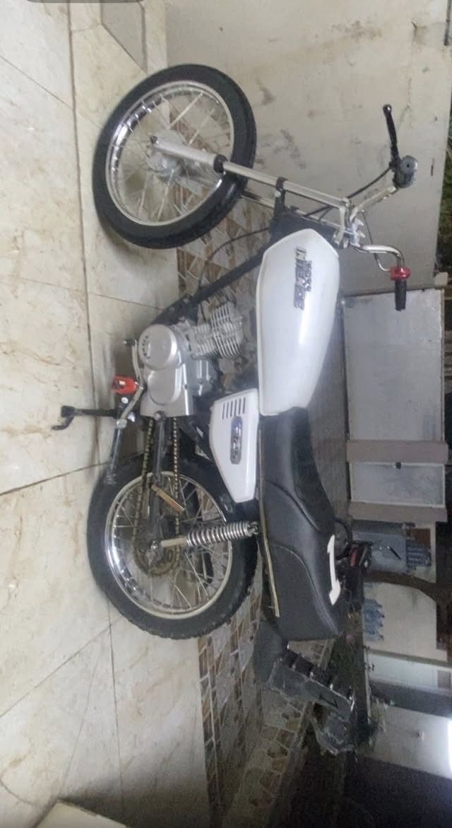 سلام عليكم دراجة انتنس موديل2024اي عيب مابي لاسرف ولابغار سعر400رقم الهاتف***********
