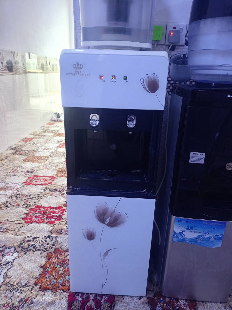 برادات ماء للبيع عدد2 فول نظافة شغالات حار وبارد وثلاجة كل نقص مابيهم نظافة100٪ الشراي  يتصل***********
