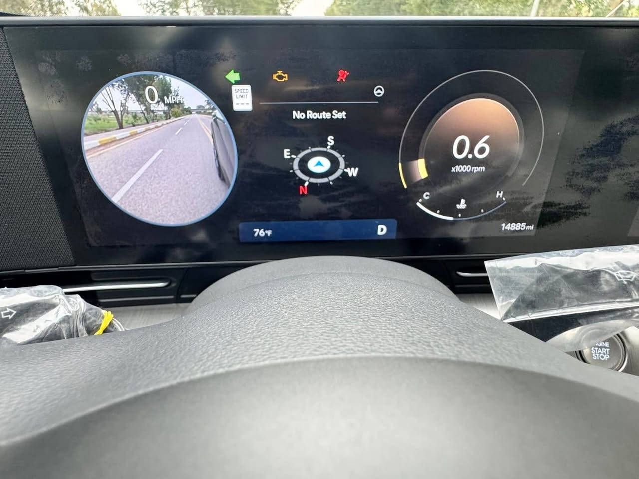 السلام عليكم
هونداي كونا لميتد الشكل الجديد 
2025Hyundai Kona Limited !! 
مواصفات خاصة لمتد 1/1  
 

ايرباك دركة فقط
كلشي بلادي حته الراديترات بلاديه 
ماشية فقط 14 ميل 
رقم بغداد باسمي 
محرك 1600 توربو دووش 190 حصان مع گير اوتوماتيك 8 سرعات 
وراد امريكي 

1- بصمه + بصمه ابواب لمس + بصمة تشغيل عن بعد 
2- بانوراما 
3-كيج الكتروني متغير 
4- رادارات كل التجاهات مع كاميرات عدد 4 امامي وخلفي وجانبي مع رؤية 360 درجة بيرد فيو
5-كير تعليگ بالستيرن
6-نقط عمياء
7-رادارات وتنبيه الخروج عن المسار 
8-قيادة الية 
9- تتقدم للامام وللخلف ب بصمه 
10-هندبريك بصمه
11-كشنات جلد
12-كشنات كهربائي 
14-كشنات تبريد وتدفئه امامي خلفي وتدفئه استيرن
15-بك لايت لد
16- لايت لد + زينون
17- شاشة كبيرة لمس
18- تثبيت سرعة
19- كاميرات اشاره تظهر بلدشبول
20- اشارة جانبيه
21- ويل كب كبير كروم حجم 19 مبطن 
22-تحديد مسار 
23-صندوق كهربائي
24- فول تحكمات ستيرن
25-تبريد لمس
26- شحن وايرلس
27-نظام gps خرائط
28- شفتات كير ب ستيرن
29- حساسات امامي خلفي 
30 - تشغيل عن بعد 
31 - اوتو بارك 
32 - المرايه الوسطيه (اوتو دم ) يعني الي وراك مشغل عالي المرايه اوتماتيكي اصير سوده ما تعكس ع العين 
33 - مود ادرايف ( نورمال - سبورت -سمارت ) 
35 - نظام نزول منحدرات
37 - تبريد قطعتين منفصل ومناخ متغير امامي و خلفي 
38 - شاشه ابل كار بلي واندرويد اوتو
‏39- AUTO HOLD
40- السماعات شركة BOSE صوت محيطي 9 سماعه 
مكاني بابل مسيب
*********** السعر 180 وبيها مجال
