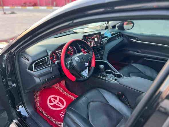 کیا سیڕاتۆ 2012 
224000 km ڕۆیشتن
گێڕومەکینەوکارەبایی بەشەرتە ➯
ڕەقەم وسنوی نوێ ➡
بستەک بۆیاخ وهەندێ قۆپی هەیە 
زۆرخاوێن وجوان مایتەوە سەیارەی ماڵە 
دینار مەسروفی نیە تحویل وغڕامە بەشەرتە
*********** ڤایبر،واتساپ
*********** لٳخوان العرب
شوێن شەقڵاوە
نرخ 95 ومجالێکی کەم شقلاوة
