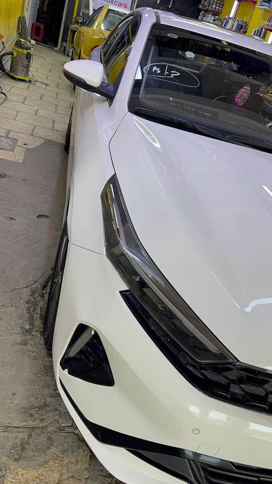 سلام عليكم كي ثري مديل 24 وكاله او تحويل ماشية 90 كفاله عامه من الصبغ والضربه بيها فقط هاي طعجه ناشر صورتها والباقي كفاله سنويه منافذه لل29 نهايته تنتهي 
سعرها 145 وبيها مجال حاليا مكانها بلنجف
للتواصل *********** موجود واتساب
