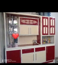 كاونتر للبيع سعره ٣٠٠ مكاني بغداد الوشاش للاتصال 07703539934