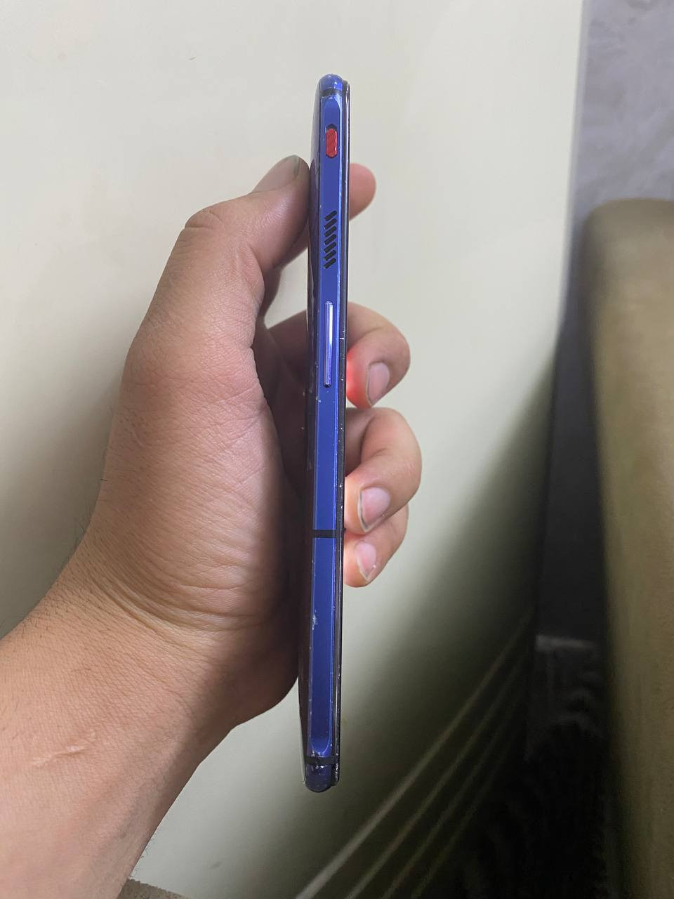 السلام عليكم ريد مجك 7 بيه فطور بضهر ذاكره 256 رام 16 معالج سناب دراغون 8 الجيل 1 مراوح شفتات شغالات  مراوس رايده شنو عندك نزل مكاني بابل شارع 60 رقمي ***********
