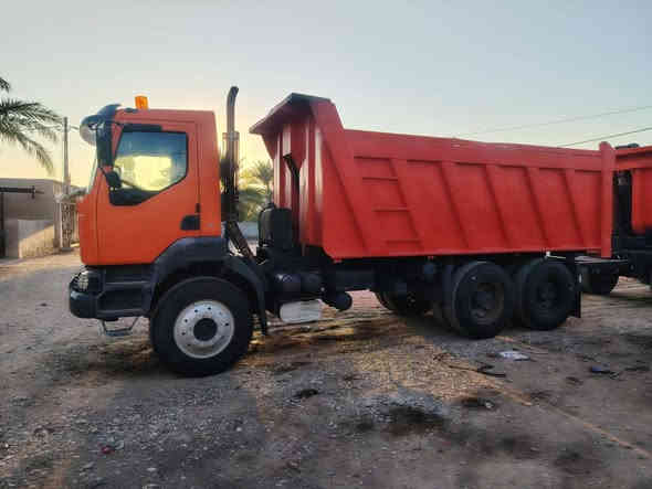 اللبيع رينو قلاب مديل 2001مثنئ سنويه مجدده انكليزي ل ٣٠ تحويل ثاني يوم.    مكينه ٤٠٠ كير١٥١ مجموعه      جي ف. سياره جاهزه للعمل قاطره مقطوره الاستفسار ان تصل ***********
*********** ابو رضا يحيئ ابو رضا
