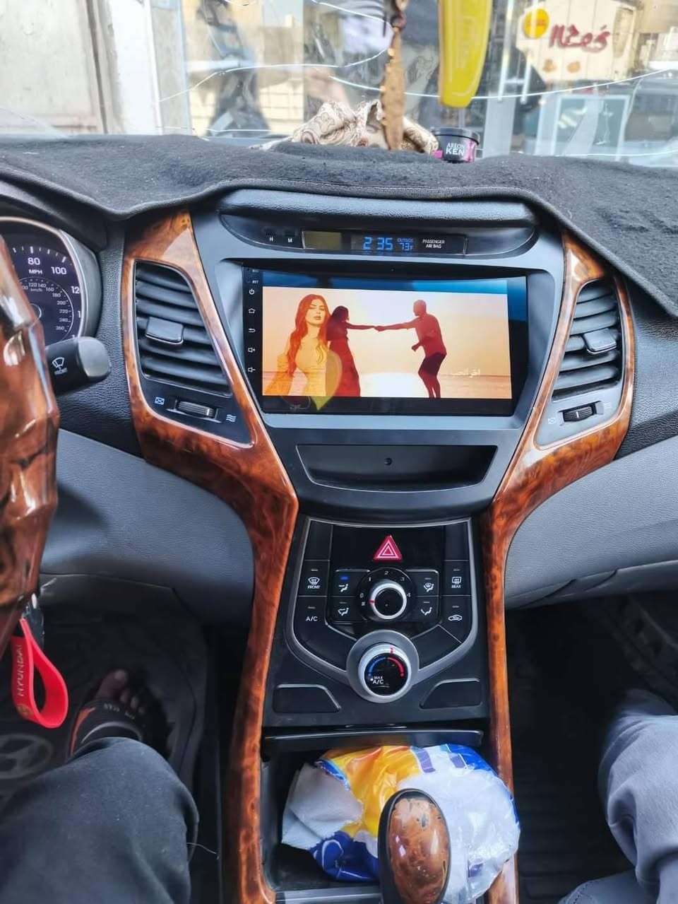 سلام عليكم
رمضان كريم وصيام مقبول ان شاء الله
تركيب شاشه تاب اندرويد سوناتا ويوجد جميع انواع السيارات
السعر ٦٥ الف شامل الايطار والفيش والشد 
محلات محمد البركه للشاشات والمسجلات  🔊🔊
       العنوان بغداد العبيدي الشارع العام
            مقابيل بانزيخانه العبيدي 
***********☎️☎️
***********☎️☎️
واتساب او فايبر
موجودين يوميآ من الساعه ٩ الصبح الى ٥ العصر من عدى يوم الجمعه نبقه ١ الظهر
