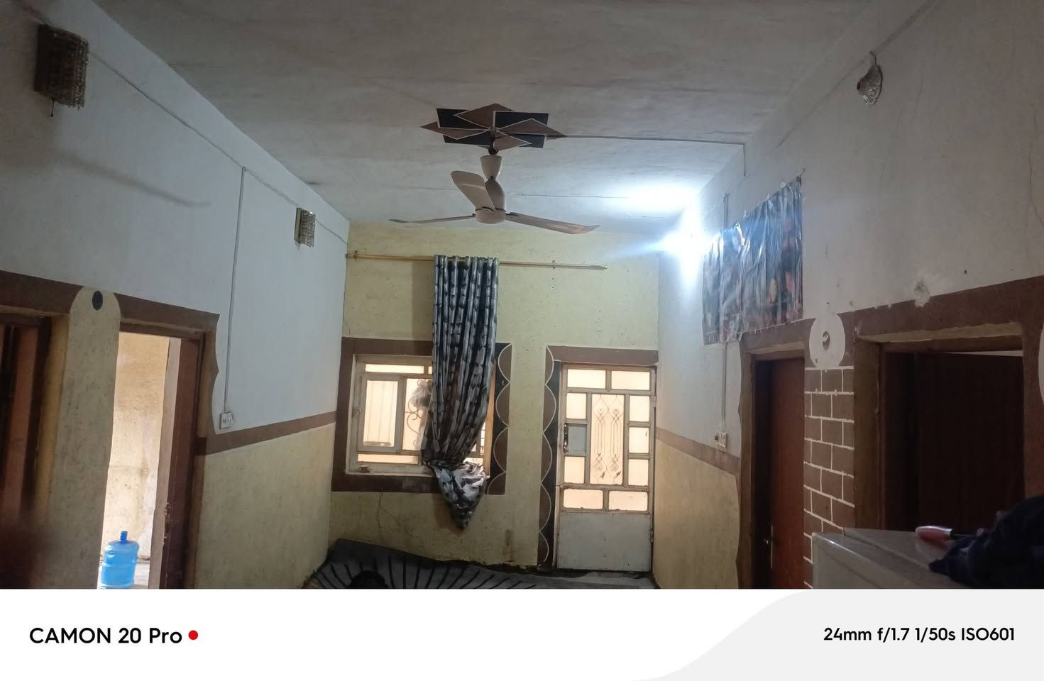 بيت للبيع بشارع علي قماره المساحه 160 البيت كامل عاوزه بس ارضيه الاستفسار اكثر راح نخلي رقمنا والاتصال عليه


**إذا كنت صاحب هذا الإعلان وتريد حذفه لأي سبب، رجاءا أرسل رسالة إلى الدعم الفني**