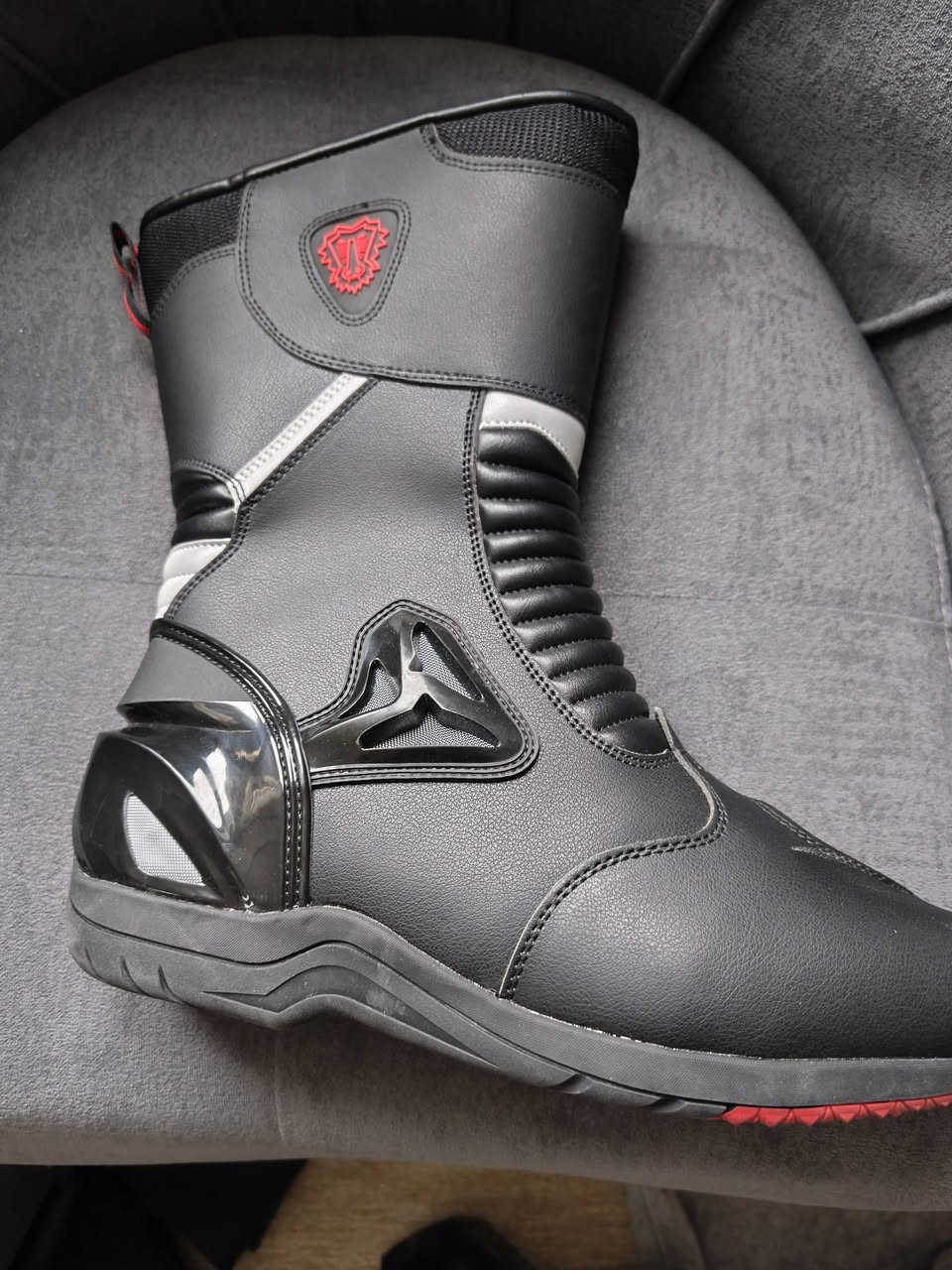 قياس 46 ينلبس 45 هم واكو توصيل


**إذا كنت صاحب هذا الإعلان وتريد حذفه لأي سبب، رجاءا أرسل رسالة إلى الدعم الفني**