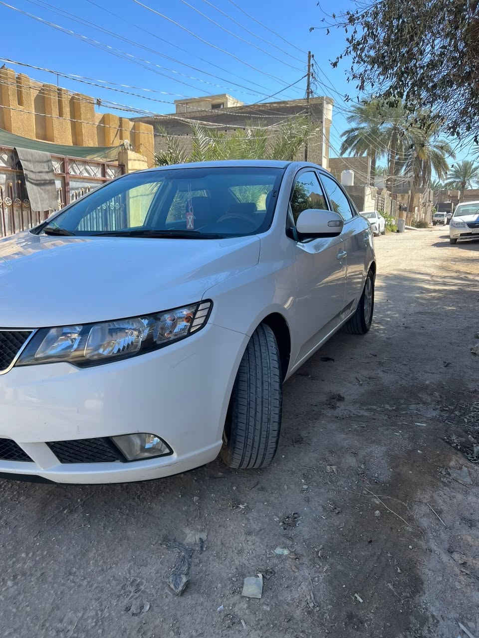 سلام عليكم
سيراتوا خليجي 10
كله بلادي 
فقط باب سائق تبديل اثر طخه
كير محرك بلاد
رقم شمالي باسم عربي 
تحويل وكاله موجود
مكانه بابل الاسكندريه
سعره 97 وبيه مجال
تخم تاير حداديه تبريد كله جاهزه
واتساب ***********
اتصال ***********
