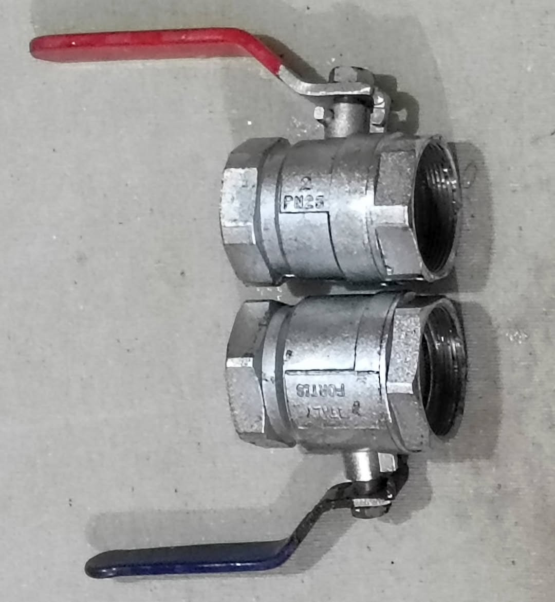 متوفر صونده ثخينه ام نص الاصليه مرونه عاليه صيف شتاء20متر سعر 12 الف  + كاكات حديد كروم ثقيل اصلي حجم 2 انج عنوان سعر  القطعه 15 الف   ( عنوان   البصره القبله )،


**إذا كنت صاحب هذا الإعلان وتريد حذفه لأي سبب، رجاءا أرسل رسالة إلى الدعم الفني**