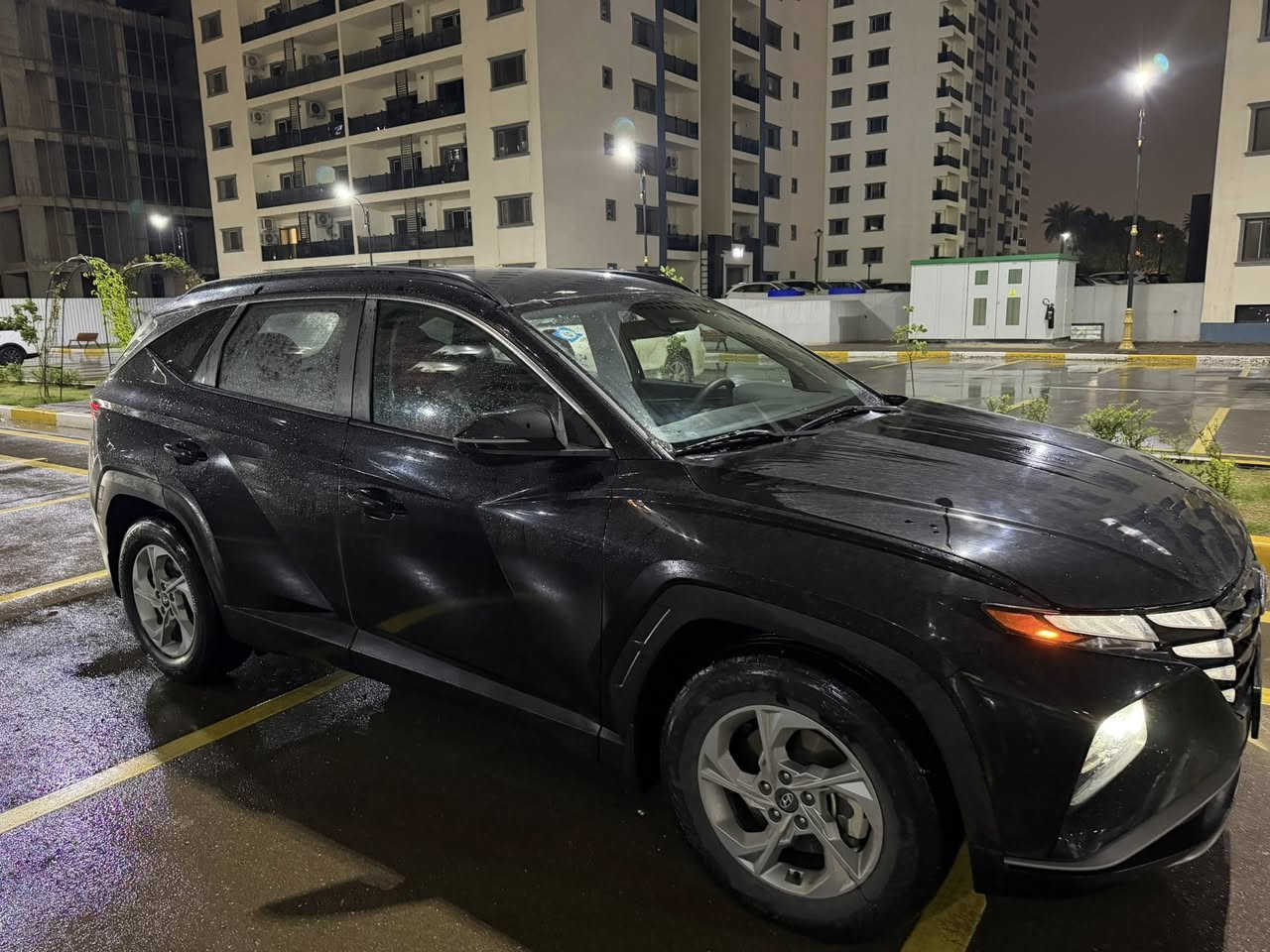 توسان 2023 أمريكي حادث بسيط سطحي ربع البنيد وربع جاملغ (( بدون دواخل ))
حادث كلش بسيط وسياره كلش جديده 
ماشيه فقط 17 الف اخت الزيرو بدون شخوط بدون رصعات حلوه سياره 
فوول عدا البانوراما بيها كرسي كهرباء صندوك كهرباء كراسي تدفئه بصمه وتشغيل عن بعد عنواني المنصور 
سعرها 175 ورقه وبيها مجال للشراي
*********** محمد
