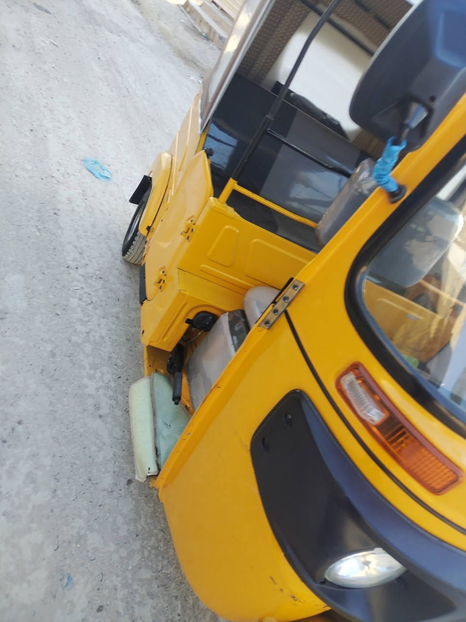 السلام عليكم 

تكتك باجاج موديل(2022/2/16) لوحات انكليزي هزة جديدة 2026

مكينة كفالة 

كشر شوفت عينك 

بيه طخات  ويحتاج تعمير دوس فقط حتة من تجي تكول ليش ما كتلي غير هاي مابيها شي 

خابرني وبيك خير ودلل

(***********)
