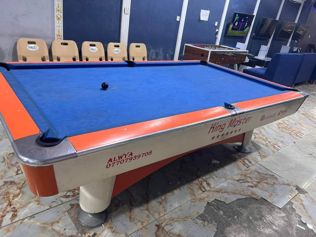 ميوزه مستخدم وجديد 🎱⬇️
☑️✅
يوجد لدينه توصيل 🚛لجميع المحافظات العراق...... ⬇️
☑️✅
ويوجد لدينه كادر مخصص لنصب لميز🎱....نقل وشد .... ⬇️
☑️✅
مع كيوبات طوبات 🎱🎱🎱... ⬇️
...... ⬇️...... 
الستفسار *********** بي واتس📞
