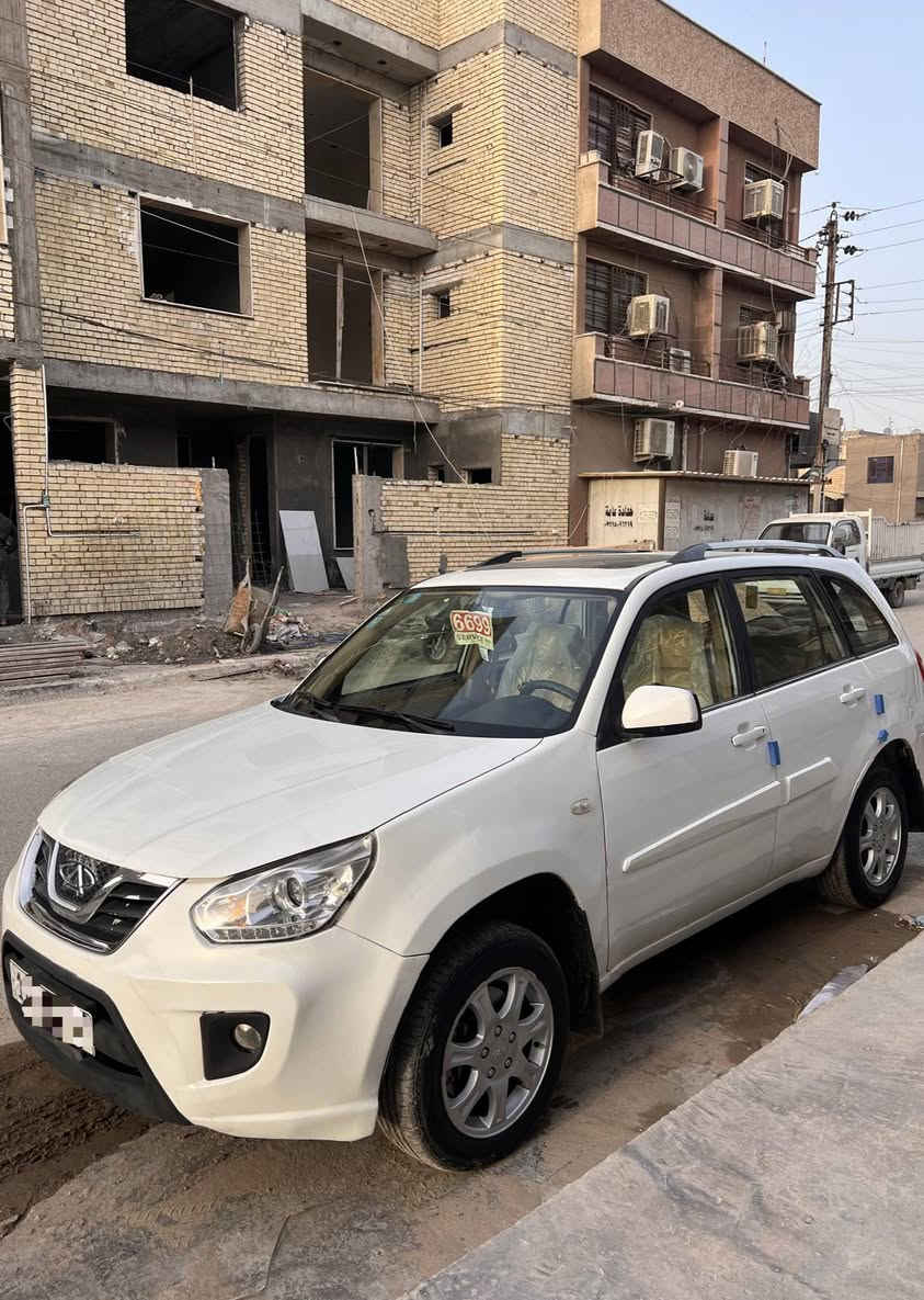 السلام عليكم تيكو 13رقم بغداد دولي الجديد بسمي سنويه هزه كله جديد كبل تحويل مباشر السياره كير مكينه تدفئه تبريد صدر كله ناعم وخير من الله السياره بدون حادث بيها فقط سويه صبغ بصندوك شي قليل السياره جاهزه وبدون اي نقص السعر 59 العنوان الشعب للتواصل ***********
