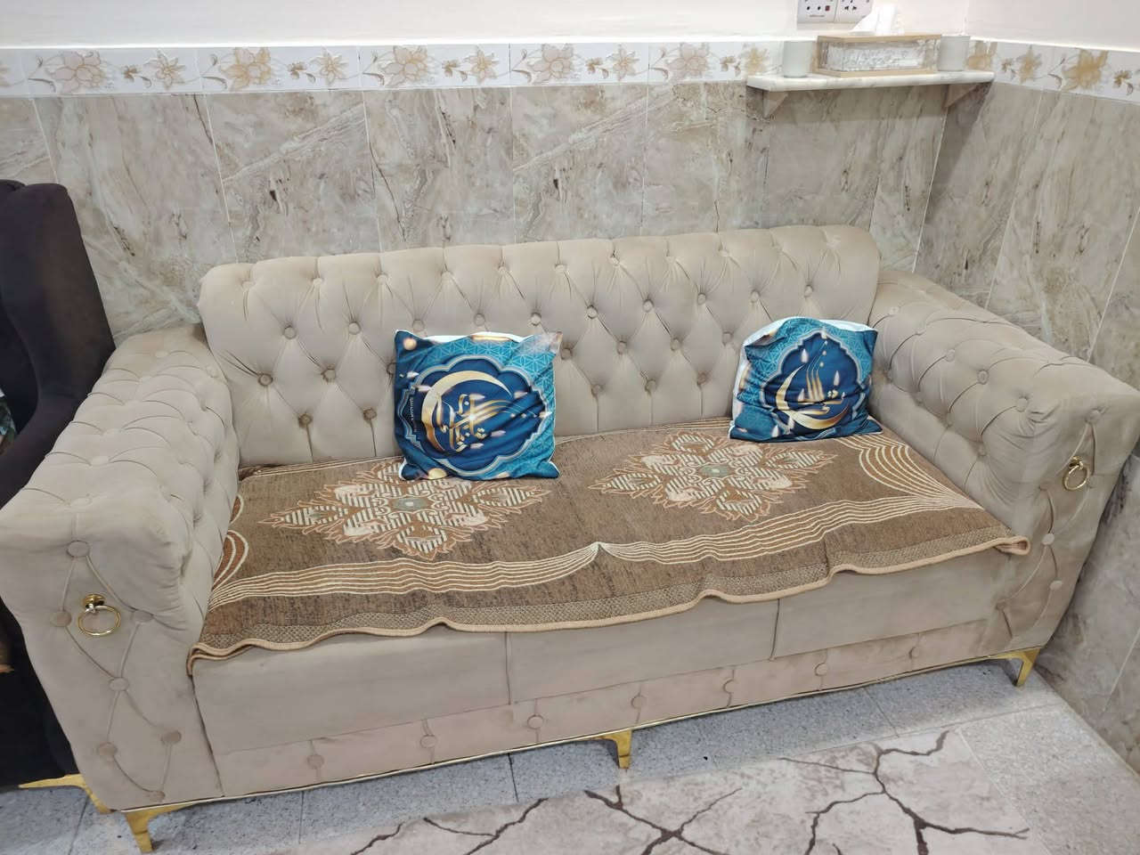 تخم عشر مقاعد نضيف جدا هووالطبلات ب٣٥٠ العنوان كوت الخاجيه


**إذا كنت صاحب هذا الإعلان وتريد حذفه لأي سبب، رجاءا أرسل رسالة إلى الدعم الفني**