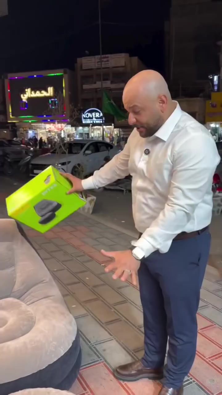 جلسة فخمة… بدون تعب 👌🔥
كرسي هوائي مع طبلة يمنحك راحة كاملة للجسم

✔️ مسند ظهر مريح

✔️ وسادة داخلية داعمة

✔️ طبلة لراحة القدمين

✔️ خامة ناعمة وباردة

✔️ يتحمل أوزان عالية

✔️ سهل النفخ والتخزين

راحة واستجمام بأي مكان تحبه 😍
تنزيلات السعر 25 توصيل 5 لكافه انحاء العراق 
الحجز والاستفسار مراسله الصفحه او الاتصال ***********
