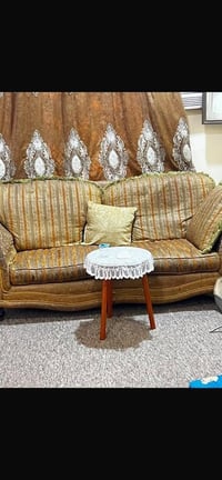 طقم ٤ قطع • كنب • مكان تنومه