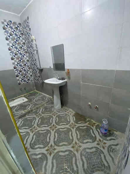 للايجار في منطقة السيدية

مشتمل طابق ثاني معزول
يحتوي على غرفه نوم سويت وصاله ومطبخ ومخزن
ايجاره 550 الف شهريا 

للاستفسار اكثر
***********
***********
