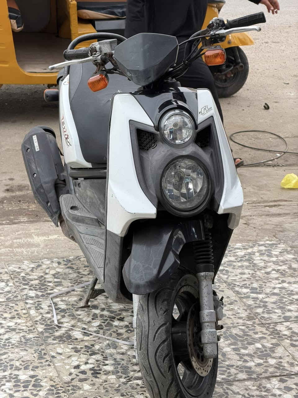 السلام عليكم
سكنس جبلي كفاله عامه من الطول للطول شلعه معدل تاكل الكاع موديل 2008 محرك ناعم اي صوت ما تسمعله اي نقص ماعوزها وارد ياباني مو تايواني ولا كوري ياباني كفرها اي كسر مابيه سوادها املح المرغوب للاستفسار***********
