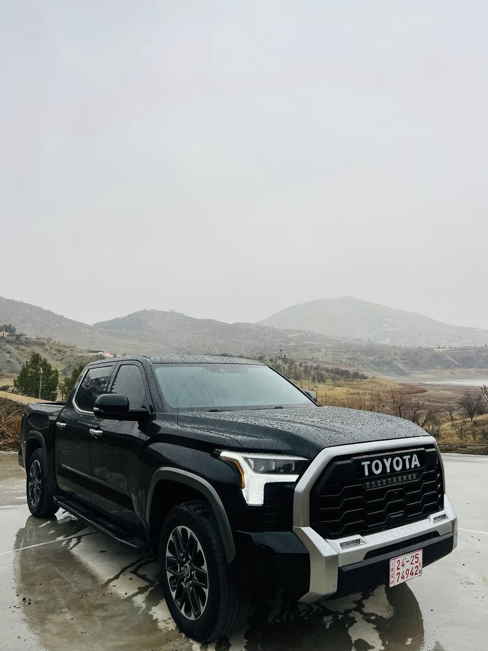 تويوتا تندرا موديل 2023 
مواصفات لمتدد فول بدون بانوراما 
كشنات جلد تبريد و تدفيه 
كامره 360 
حساس امامي و خلفي 
شاشه كبيره 
وايرليس جارج 
رادار امامي و خلفي 
صور حادث موجوده بس دعاميه اماميه صبغ بدون دواخل ايرباك سقف و ستيرن طاكه مرجع سستم شركه و بشرط 
السياره كامله مكمله مابيها دينار مصرف 
ماشية 40 الف ميل 
سعر 420 و مجال 
مكان السياره دهوك 
رقم موبايل / ***********

