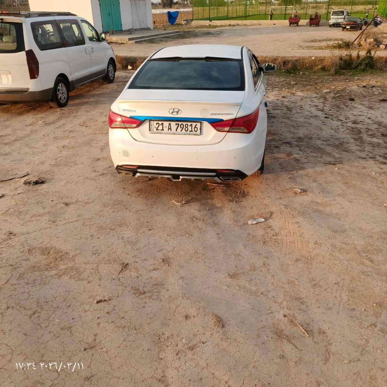 للبيع سوناتا خليجي موديل 2012 
رقم أربيل دولي شرط التحويل 
كير ومحرك بشرط حجم المحرك 2000
كفاله عامه عدا قطعتين صبغ فقط بدون حادث 
صدر امامي وخلفي جديد السعر 128 وبيه مجال
مكان السيارة صلاح الدين للأستفسار ***********
