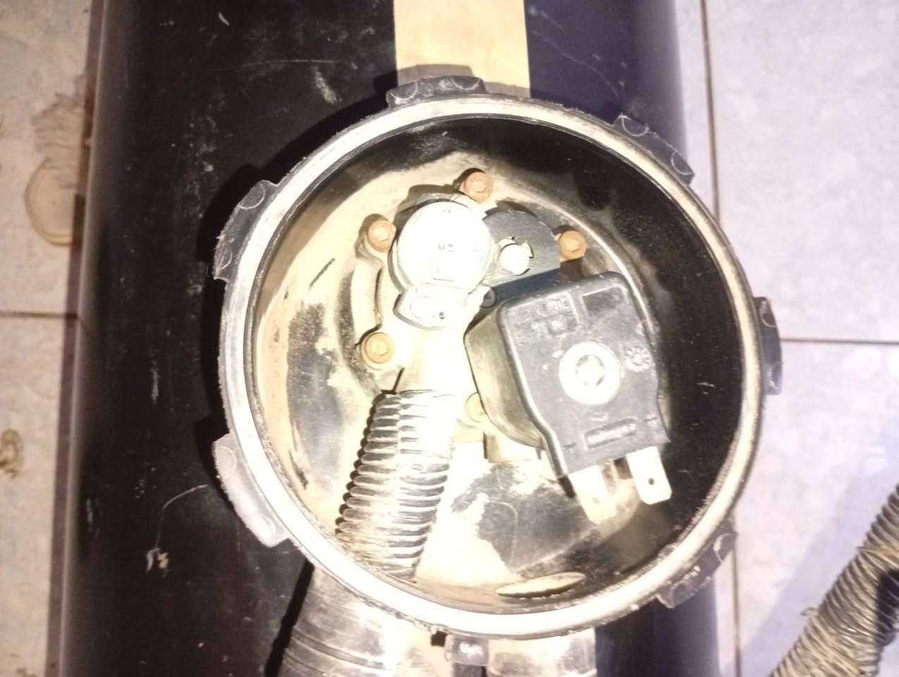 السلام عليكم عندي هاي منضومة البيع جديده الله شهد ... الحد يجي وسالني كلشي ماعرف بيها مكاني حي جهاد.***********
