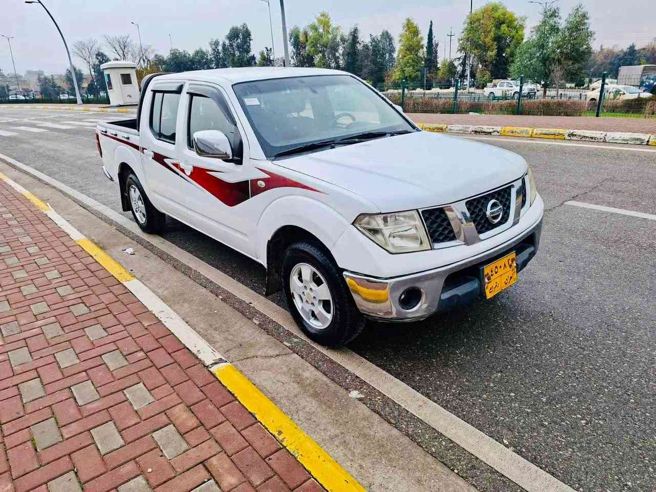 سەرەتا بەناوی خودا ❤️
نیسان نافارا 2012
سعری 79مەعامەلەیەکی زۆر کەم 
سەنەوی تا ٢٠٢٧تازەیە بەناوی خۆمانەوەیە تەحویل خرامە بەناوكردن. بەشەرتت 
گێڕومەكینەی بەشەرت تەقەو ڕەقەی نیە كارەبای گشتگیانی مەزبوتە تەبریدە گەرمی بەشەرت
لەناوو لەدەرەوە بەس ماشەڵای دەوێت دوسەو پەنجا مەسرەفی تیانیە سەیارەكە بەچواردەورا پەڵە پەڵەیەكی كەم بۆیاخی هەیە بێدەعمو لێدراویە بەحیزام دەیفرۆشم تاقەتی سەرئێشەمنیە 
بەس فرۆشتنە قیستو قەرزم نیە لەگەڵ ڕێزمدا 
لەسلێمانیم ژم:*********** Singapore
