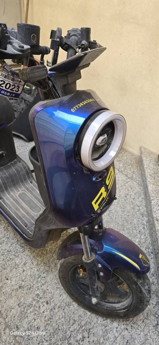 دراجه R9 من شركه ونلي للبيع الدراجه نضيفه والبطاريات بحاله جيده (البطاريات الكبار مسطره) سعر الدراجه 375 المكان بغداد ساحه عدن قرب جامع الامام الباقرر
للاستفسار الاتصال على الارقام التاليه 

*********** 

*********** 

موجود واتساب ايضا
