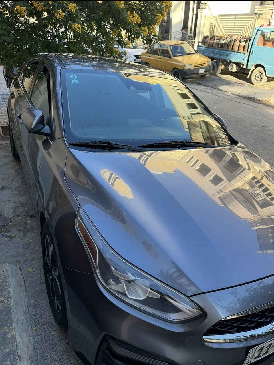 كيا فورتي 2019 EX
رقم دولي جديد باسمي - سنوية لل 2031
محرك 2000 دوش
كير AT
المواصفات :

رادر امامي خلفي + جانبي + نقطة عمياء بلمري - تبريد قطعتين  - تدفئة كشنات + ستيرن - شاشة كبيرة كار بلي + فول تحكمات ستيرن -  3 منافذ شحن + شحن واير ليس - قيادة ذاتية + توقف ذاتي + مانع انزلاق 

سيارة جاهزة من كلشي تايرات جدد - باتري جديد - صدر نضيف مابي اي شي - ادامة جديدة للسيارة 

حادث مثل ما موضح بصوره

السعر ١٣٨ بيها مجال 

عنوان : بغداد / الاعظمية 

رقم ***********
