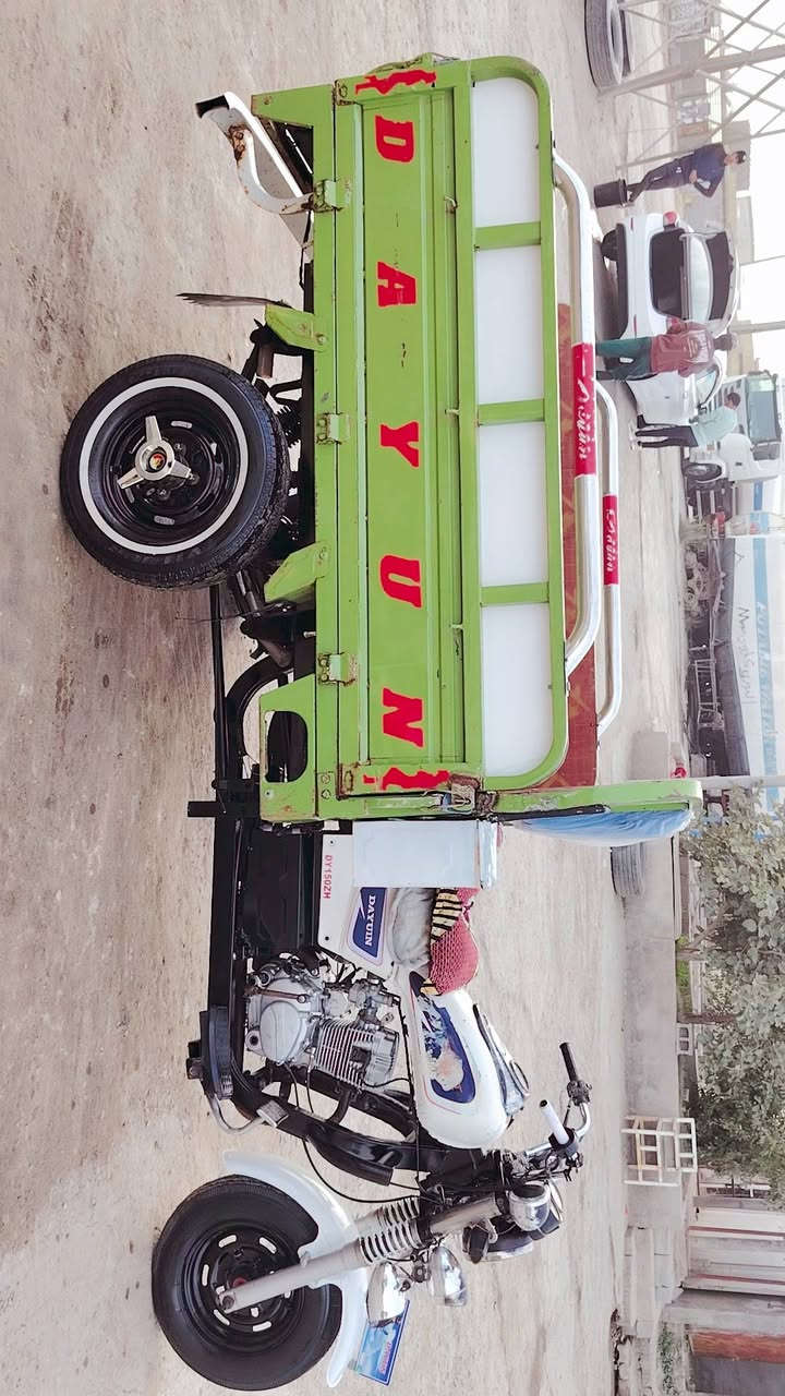 سلام عليكم ستوته لبيع موديل ١٩ وراق كامله شوفت عينك ستوته تخبل ماناقصه شي مكاني ناصريه مركز شراي يتصل ***********
