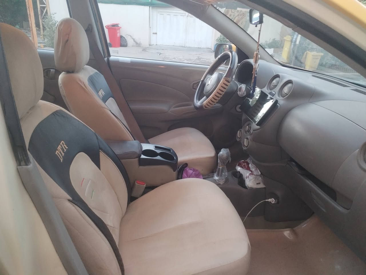 سني 2014 بسمي تحويل ثاني يوم
مابيها حادث بيها طخه جاملغ الأمامي الأيمن تفاصيل أكثر تصل عل رقم *********** سعر ٩٠
