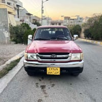 ٢٠١٢ • بدون صبغ • مكينة نظيفة