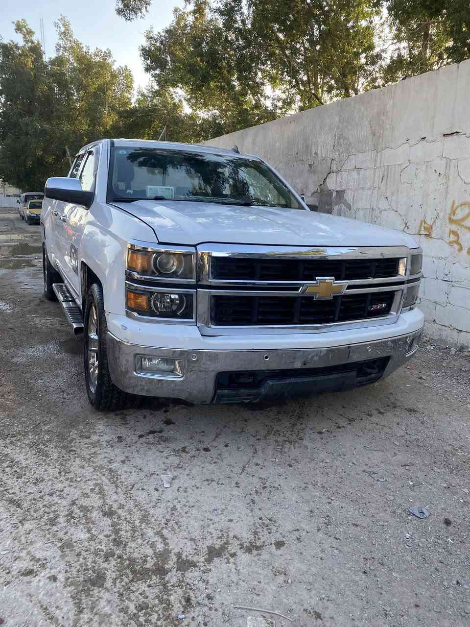 سلام عليكم سلفرادو 2014كير مكينه مكفولات صدر امامي خلفي جديد فول موصفات عده فتحه تشغيل عن بعد صدر امامي خلفي جديد تخم تاير تبريد ثلج جاهزه سياره سعر 140
بيها مجال ***********
