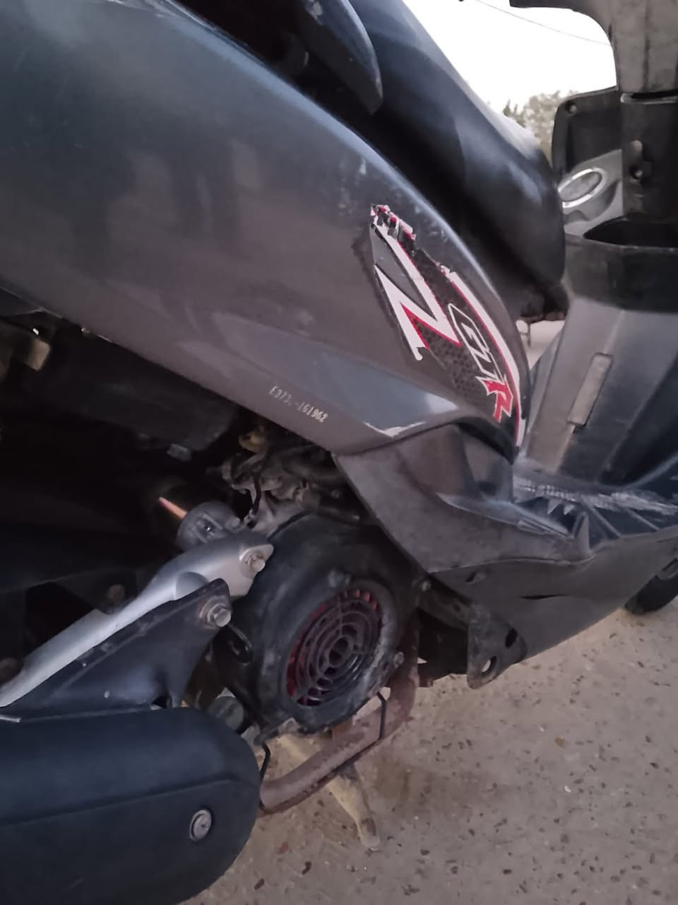 دراجه للبيع كامله مابيهه اي نقص محرك مكفول ناعم شلعه ومعدل حلوه كهربائيات كلهه شغاله كيج بانزين كيج سرعه شغال لايت عالي ناصي اشاير كلهه شغاله كفراتها اصلي مختم دبلات شغاله طسه ناعمه كلش دراجه كامله مابيهه اي نقص مكاني بغداد الشعله شراي اتصل مامتواجد على نت ***********
