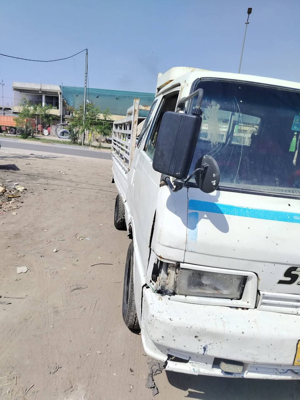 سلام عليكم اخوان عندي ثنين سيارات البيع بل ماتعبك وتعبني راعي ماندله اكفلك من عشيره حكومه معليه السعر سته ونص مليون  وتعامل وياك بعد  سيارات عندي صارله سنه ووفوك مدكوك حاسبه حصته كاز بيهن ثنينهن  محرك وكير مكفول ثنينهن  رقمي ***********
