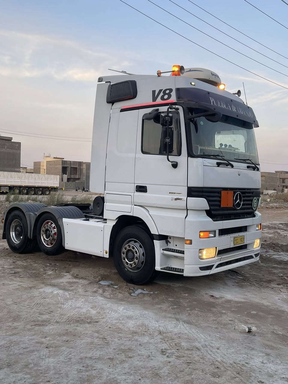 السلام عليكم اكتروس للبيع موديل 2001
سنكل امامي الماني مكينه (8)رقم أنبار جديد 
مربوطه صهريج مكاني الفلوجه
السعر360وبيهه مجال
***********
***********
