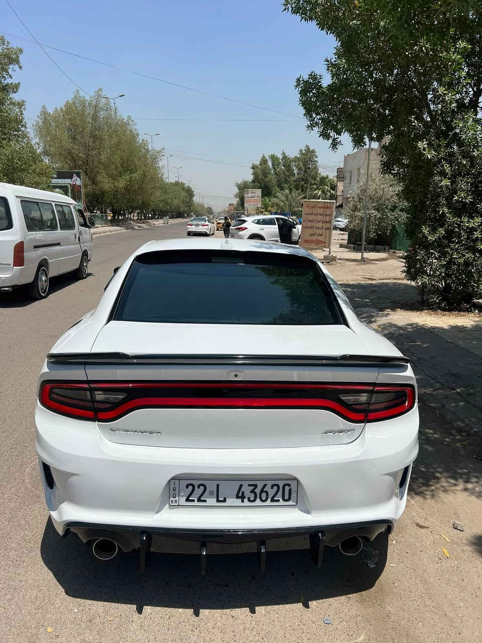 جارجر 2016  sxt رقم اربيل بااسمي شرط التحويل سنويه لل28 وارد امريكي داخله كلين مكفوله من الحادث والغرق وكلشي بيه كلير جوه البك لايت بالصندوك وبيه بالجاملغ الخلفي جنت خال ستيكر من وخرته شال قطعه من الصبغ  ع كد اصبعين وسويته وعندي فديو وصور اله بيه شكم ملاحضه موضحه بالسونار محدثه اس ارتي وشادله لايت زنون وبلوجكتر زنون ولد متغير الالوان داخل مغلفه كاربون فايبر صدر امامي خلفي جديد تايرات جدد تبريد منضومه شاده كله جديده قبل 10 ايام شرط ثلج تايرات جدد منضومه مي مبدله كله جديده انسه حماوه باتري جديد سياره جاهزه من كلشي مواصفاته شاشه جبيره تشغيل عن بعد كشنات حضن تدفئه بالكشنات نضام سبورت سستم صوت كلش حلو سياره جديده ومتعوب عليه مكينه 3600 تويل السياره جاهزه الف متصرف عليه عارضه 188 وبيه مجال كلش بسيط مكاني بغداد حي الجهاد *********** بيع فقط مااراوس فقط بيع عجبتك السياره عيوني الك ماعجبتك هي ونعالك اعبره والله يرزقك بالاحسن (وشكو شغله مسويه اله من صدر وتبريد ومنضومه مي كلهن مصورهن)
