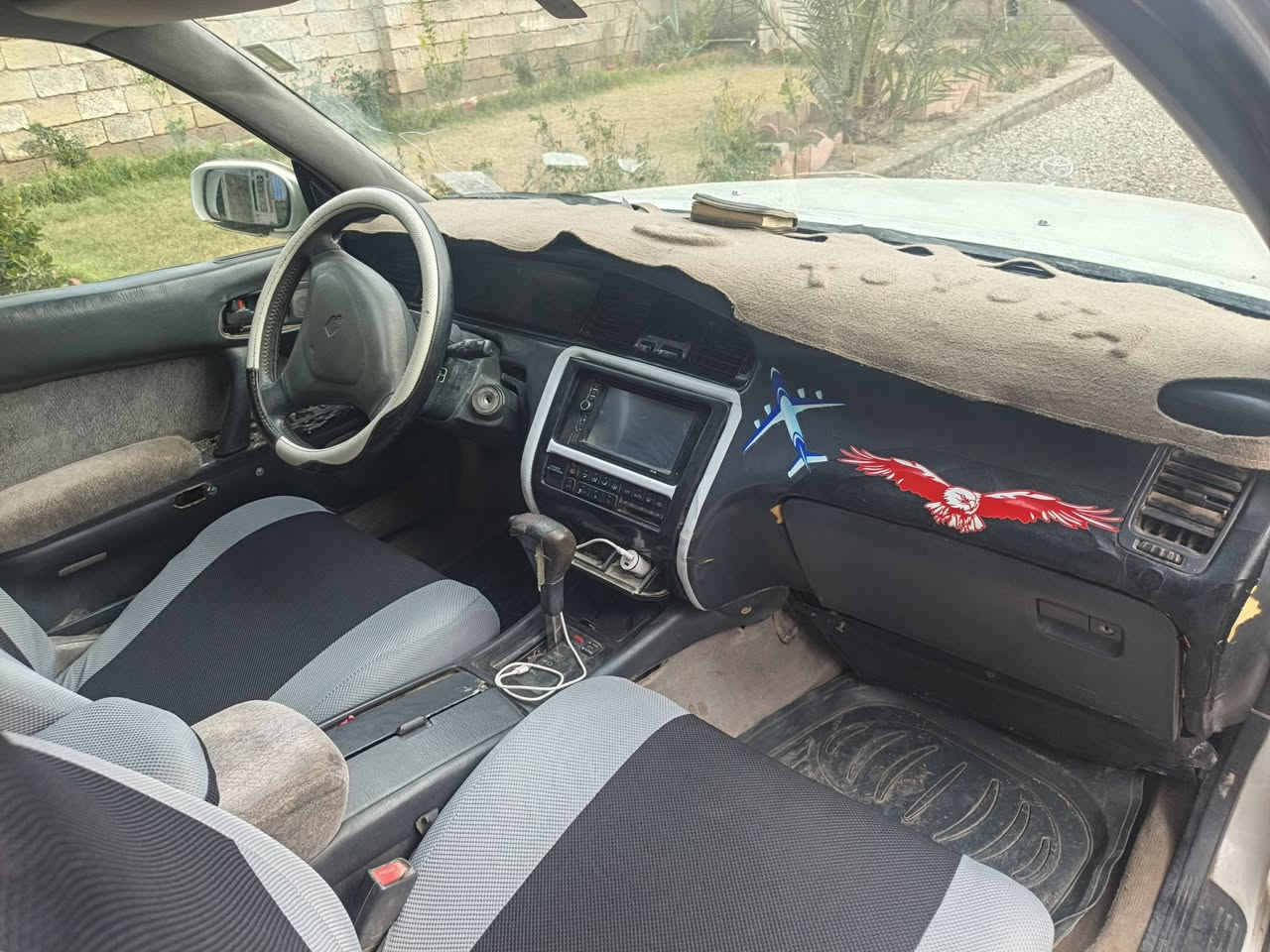 #السلام عليكم.....
سيارة بطة منفصل موديل 1991محرك 2500... مكفولة محرك وكير وكص ونقل جثة.. رقم ديالى مشروع وطني.. سيارة معمرة تبريد +كهربائيات +حدادية جديدة+سعر 53وبيها مجال الطيبين.... سيارة للبيع فقط 
الرقم:***********
المكان: جلولاء
