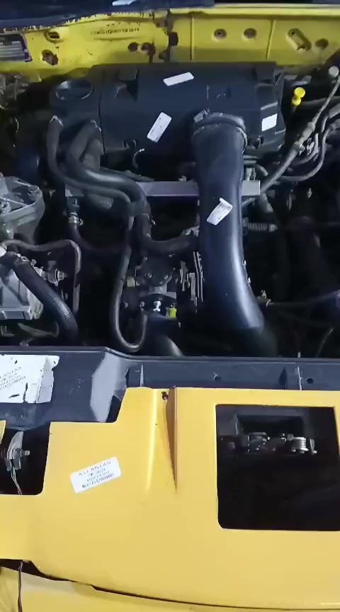 سمند ٢٠٠٩ سياره حلوه كير مكينه زينات تخم تاير كشر امام العين محرك بلادي رقم بغداد مصفره بسمي سعر ٢٣ ورقه بيهه مجال ***********
