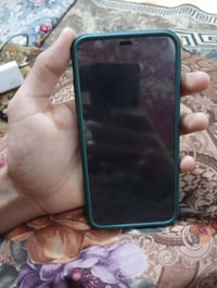 آيفون XS ماكس • ٦٤ جيجا • فيس ايدي متوقف