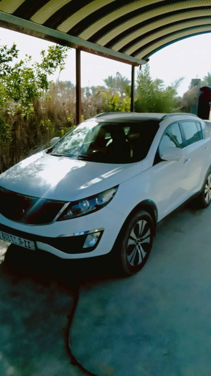 سبورتج ٢٠١٢  مكفووول  بانوراما خليجي محرك ٢٠٠٠  ماشيه ٩٠ الف .سنويه باسمي  مكانها ابي غريب  السعر  ١٥٥
***********
