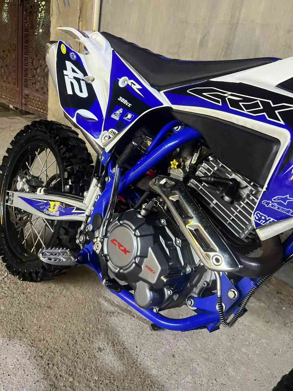 سلا عليكم قفاز موديل ٢٥ crx
محرك 300cc
مكفول كفاله عامه 
كلش قوي ونشط ممتعوب كل غراضه موجودات 
مكاني بغداد جزيره بغداد السياحيه يجيني بي خير ويدلل وهذا رقمي ***********
