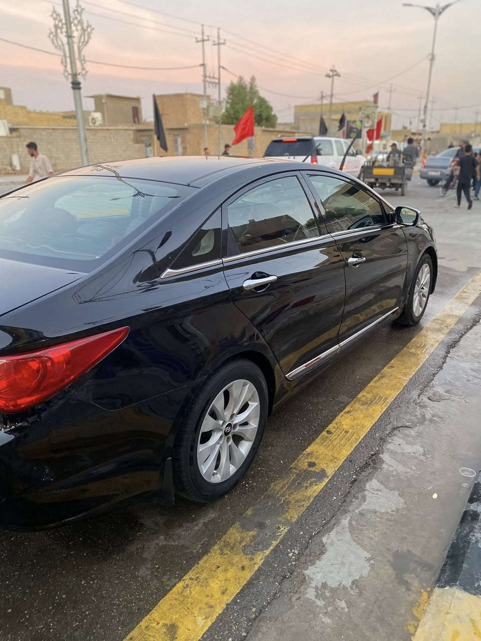 سوناتا 2013 فول وارد كوري السعر113$ مراوس بسياره عاليه 
***********
