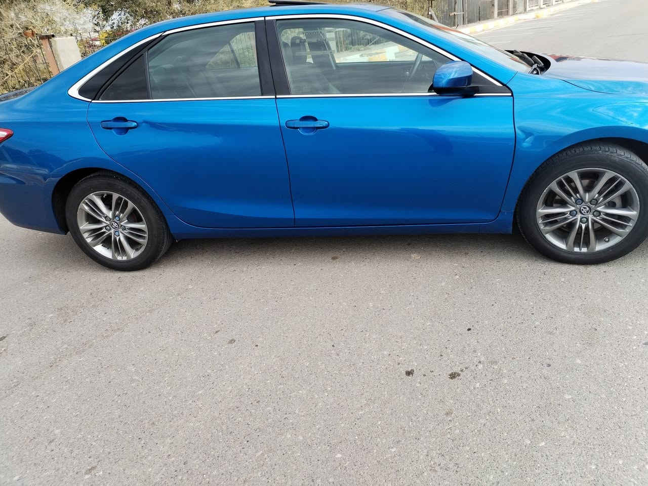 كامري ٢٠١٧ فول مواصفات xse بلاص فتحه وبصمه تشغيل بصمه ابواب بصمه صندوق شحن وايرليس كشن كهرباء كير محرك صدر مكفول بيه قطعتين صبغ جاملغ وبنيد بدون ارباك رقم اربيل الجديد تحويل مباشر ماشيه ١٢٨ السعر ١٦٠ بيه مجال بسيط رقم الهاتف *********** تفاصيل واتساب
