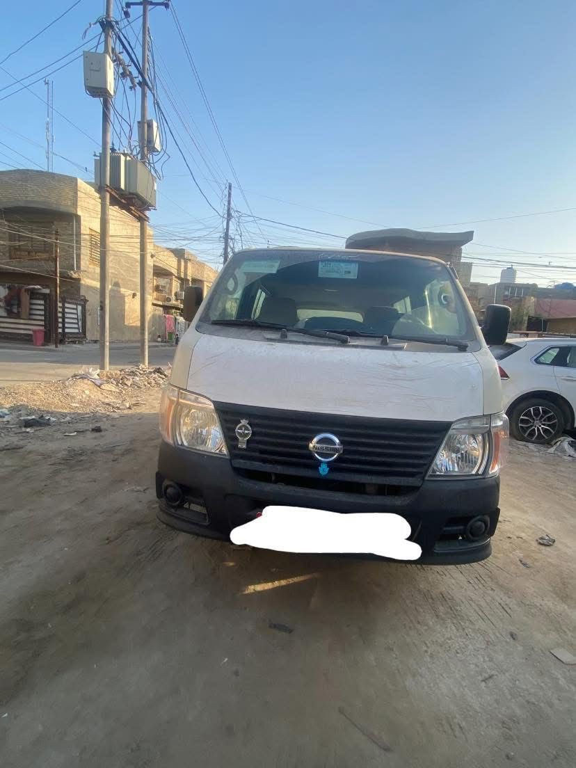 نيسان اورفان 2011 خاكيه مكفوله  ماعدا بارد بذيل الجهه اليسرئ على كد اربع صابع شماليه دهوك محرك مامفتوح كير اكسن كفاله تخم تايرمنظومت غازمامشتغله عليه وشراي يتصل 
***********📞***********
